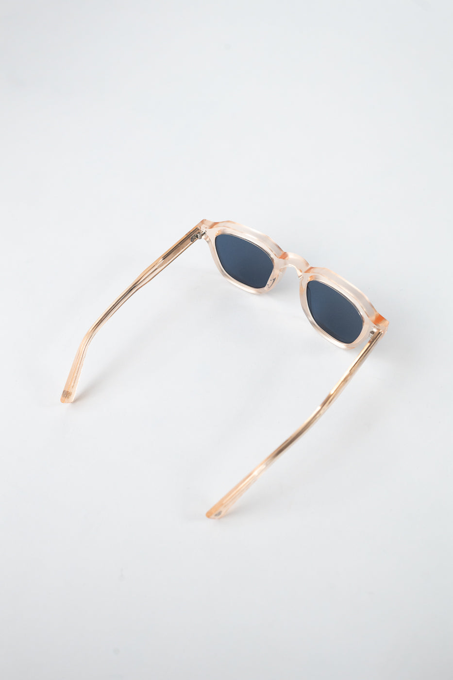 Geometric - SP-05 Sunglasses - Champagne, Navy 4 Geometric - SP-05 Sunglasses - Champagne, Navy