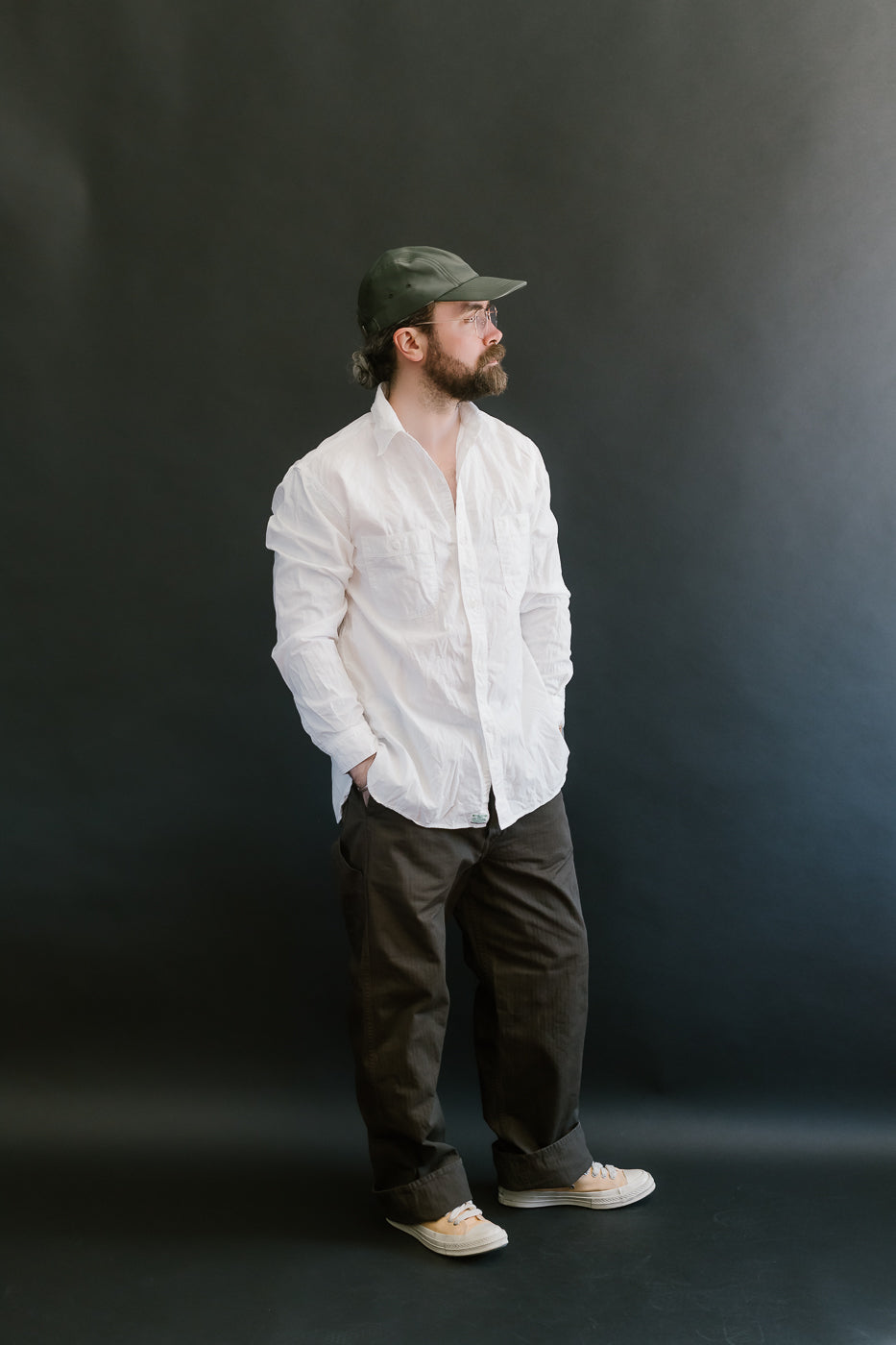 01-8270-69 - Lightweight Chambray Relax Fit Work Shirt - White 8 01-8270-69 - Lightweight Chambray Relax Fit Work Shirt - White