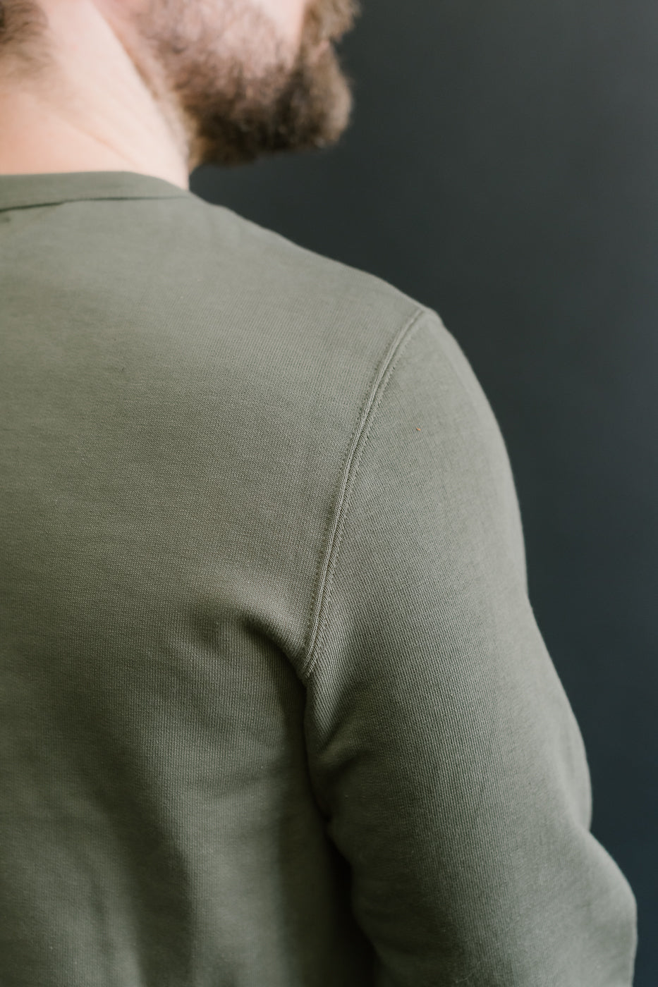 346.40 - Loopwheeled Sweatshirt - Army 19 346.40 - Loopwheeled Sweatshirt - Army