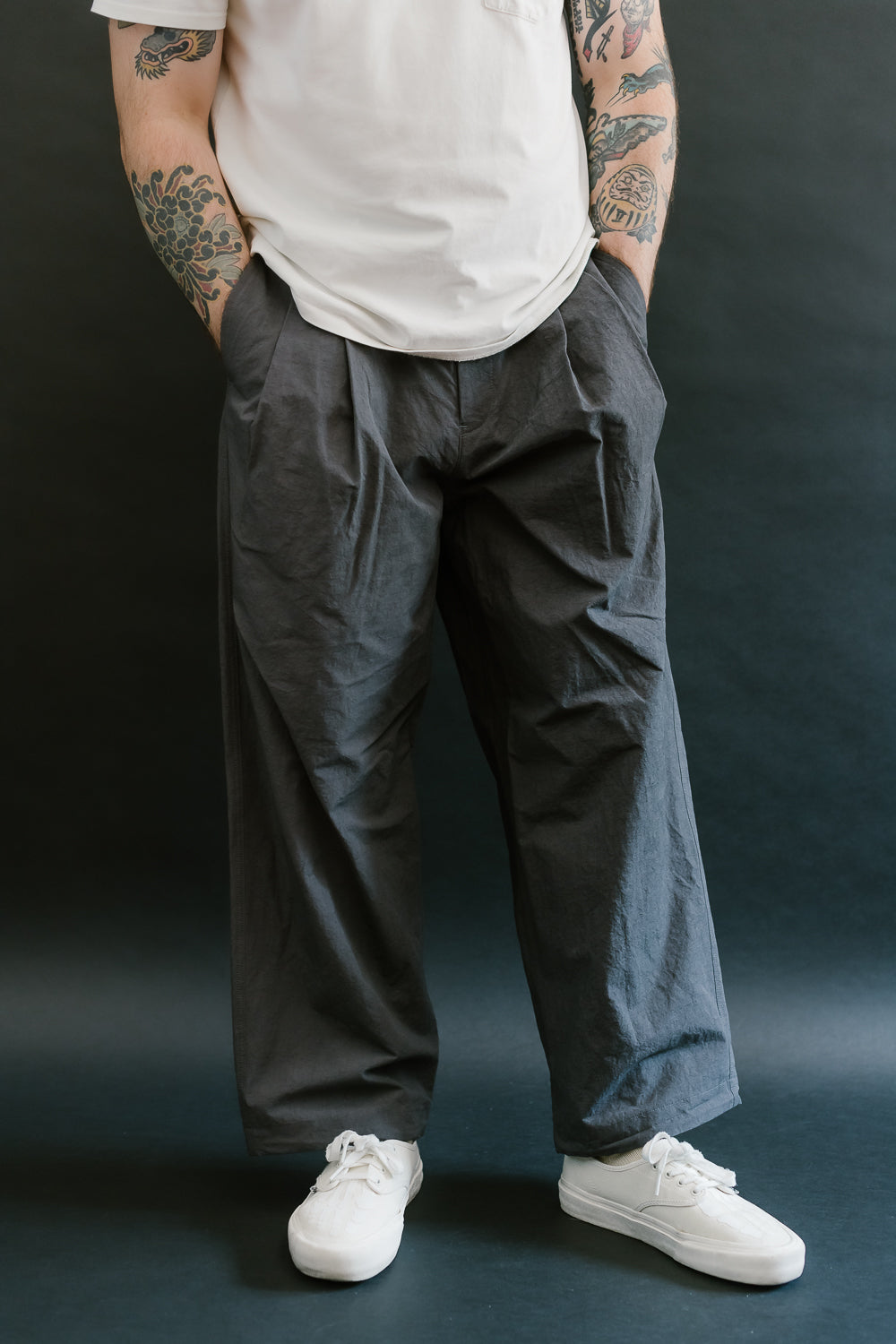 CL Baggy Trouser - 31 Dark Gray 11 CL Baggy Trouser - 31 Dark Gray