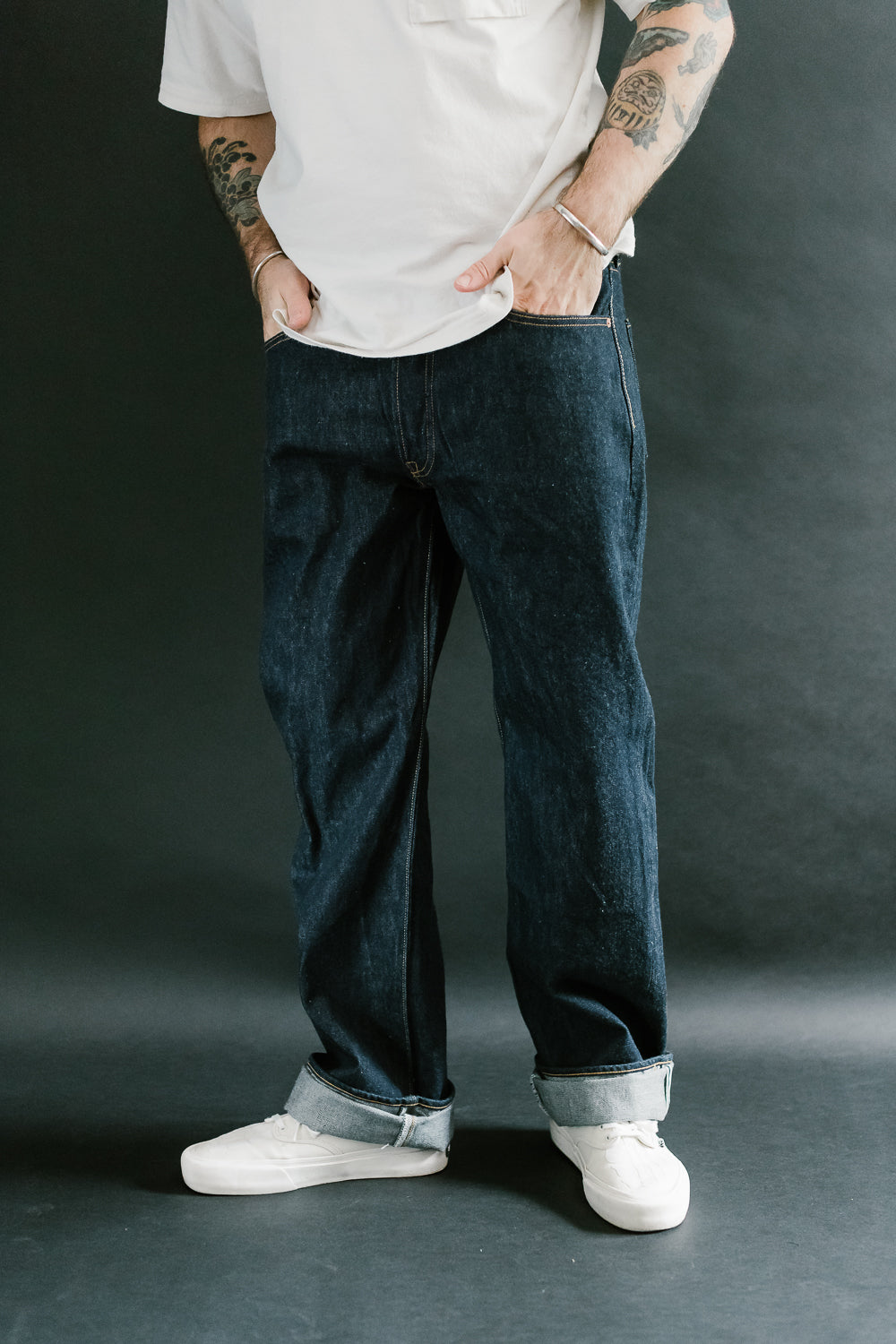 SD-801S - 15oz Selvedge Jeans Regular Straight - Natural Indigo O/W 16 SD-801S - 15oz Selvedge Jeans Regular Straight - Natural Indigo O/W