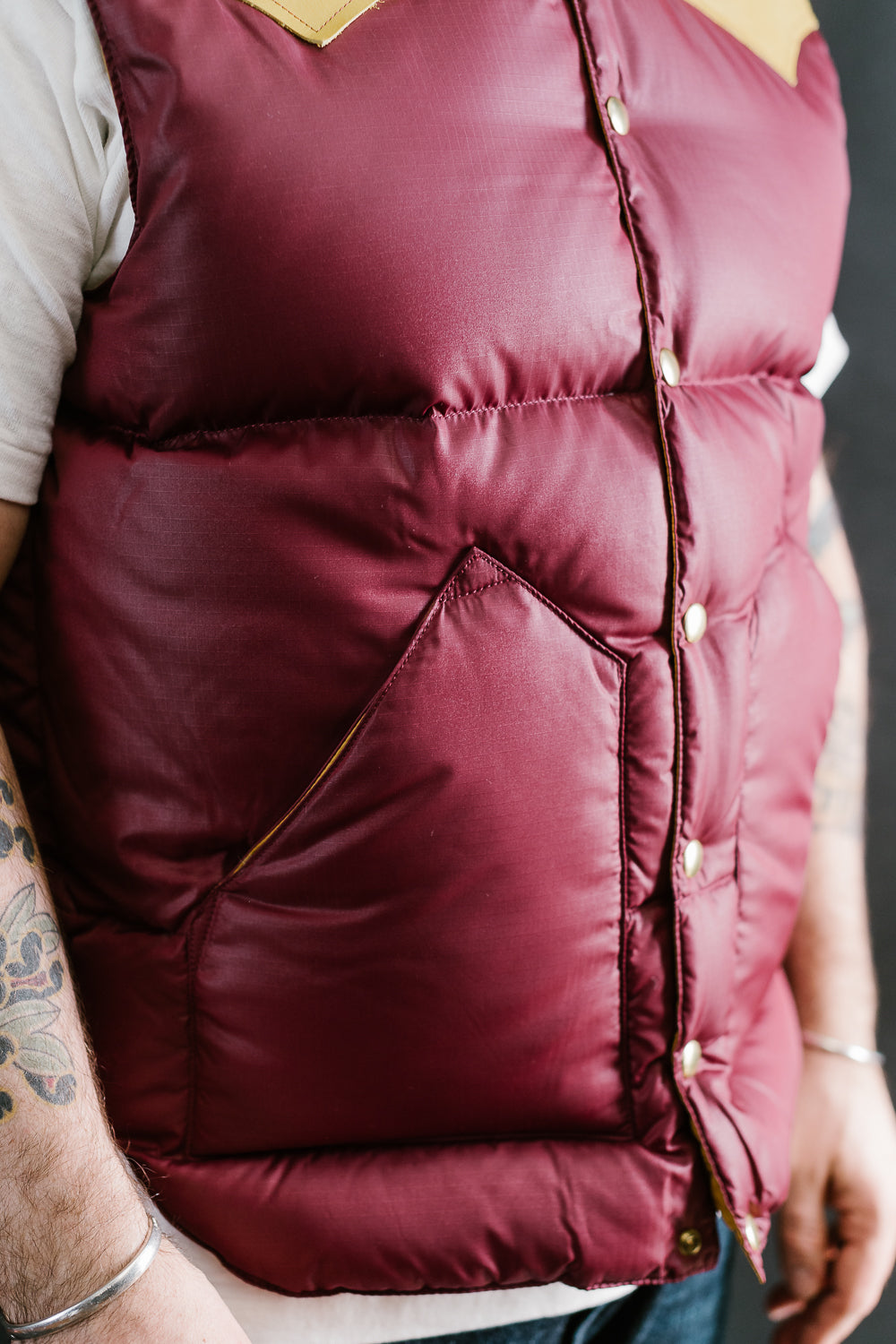Lot 2197 - Rocky Mountain Featherbed x Warehouse Ripstop Nylon Down Vest - Burgundy 18 Lot 2197 - Rocky Mountain Featherbed x Warehouse Ripstop Nylon Down Vest - Burgundy