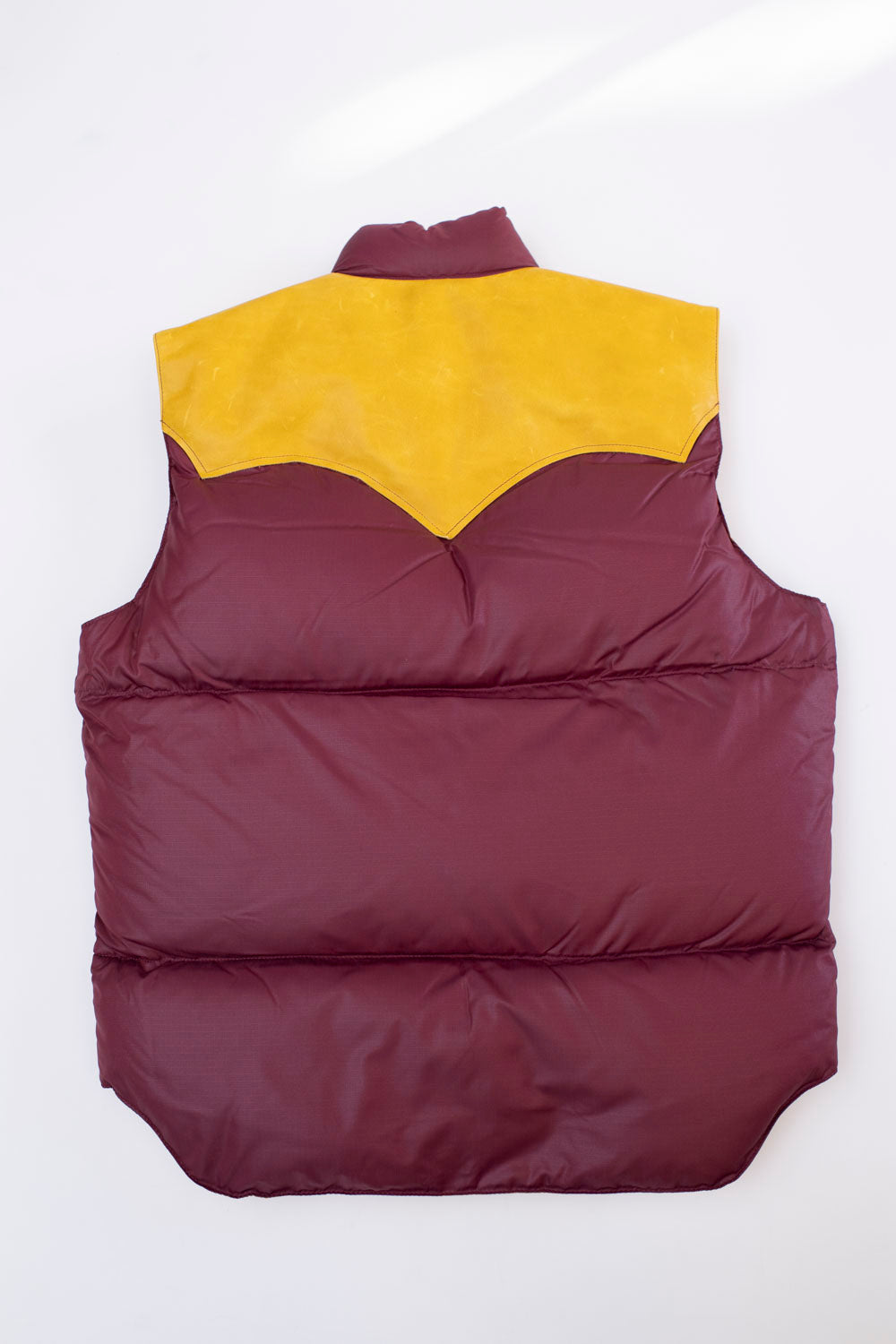 Lot 2197 - Rocky Mountain Featherbed x Warehouse Ripstop Nylon Down Vest - Burgundy 4 Lot 2197 - Rocky Mountain Featherbed x Warehouse Ripstop Nylon Down Vest - Burgundy