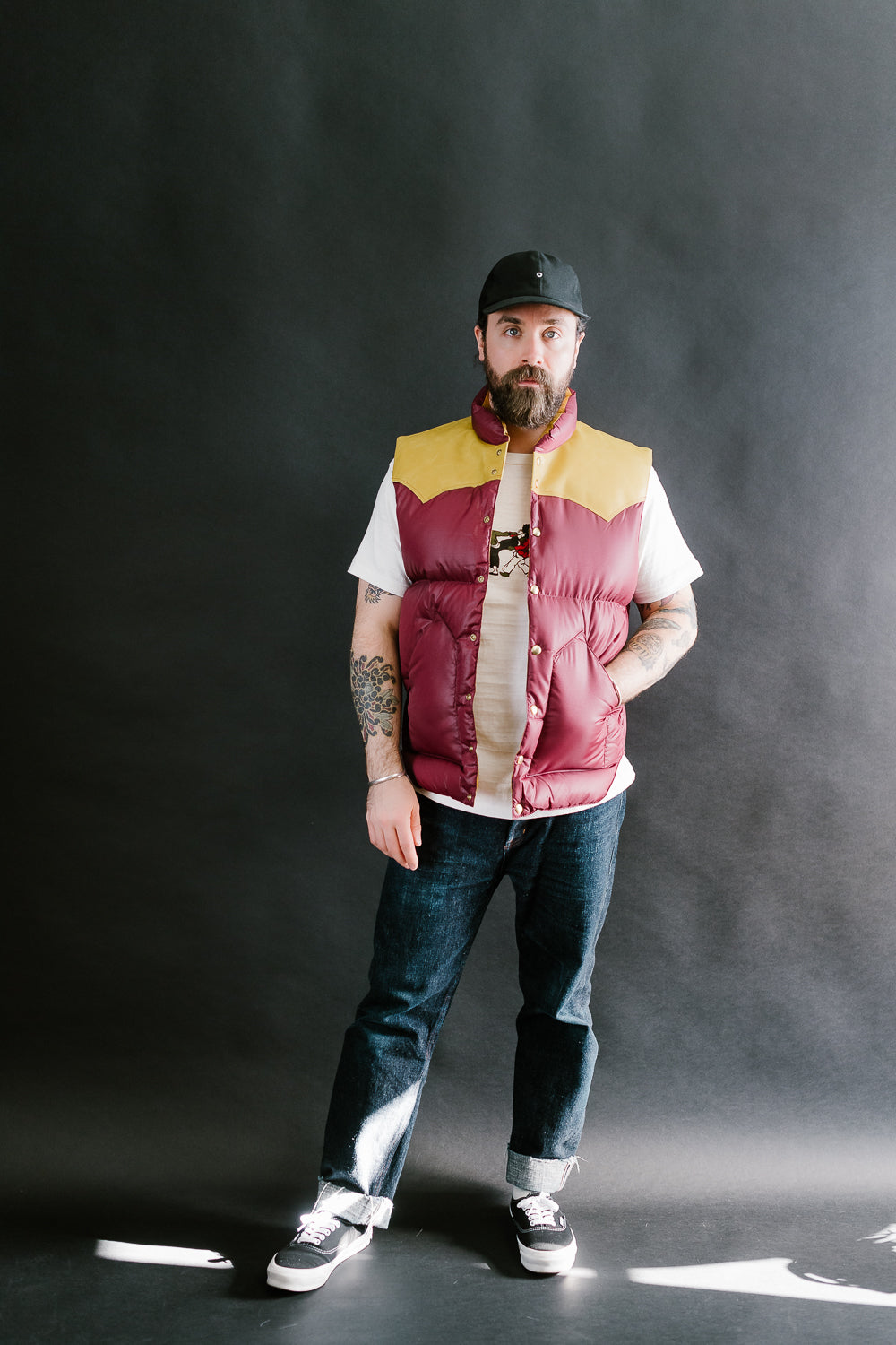 Lot 2197 - Rocky Mountain Featherbed x Warehouse Ripstop Nylon Down Vest - Burgundy 5 Lot 2197 - Rocky Mountain Featherbed x Warehouse Ripstop Nylon Down Vest - Burgundy