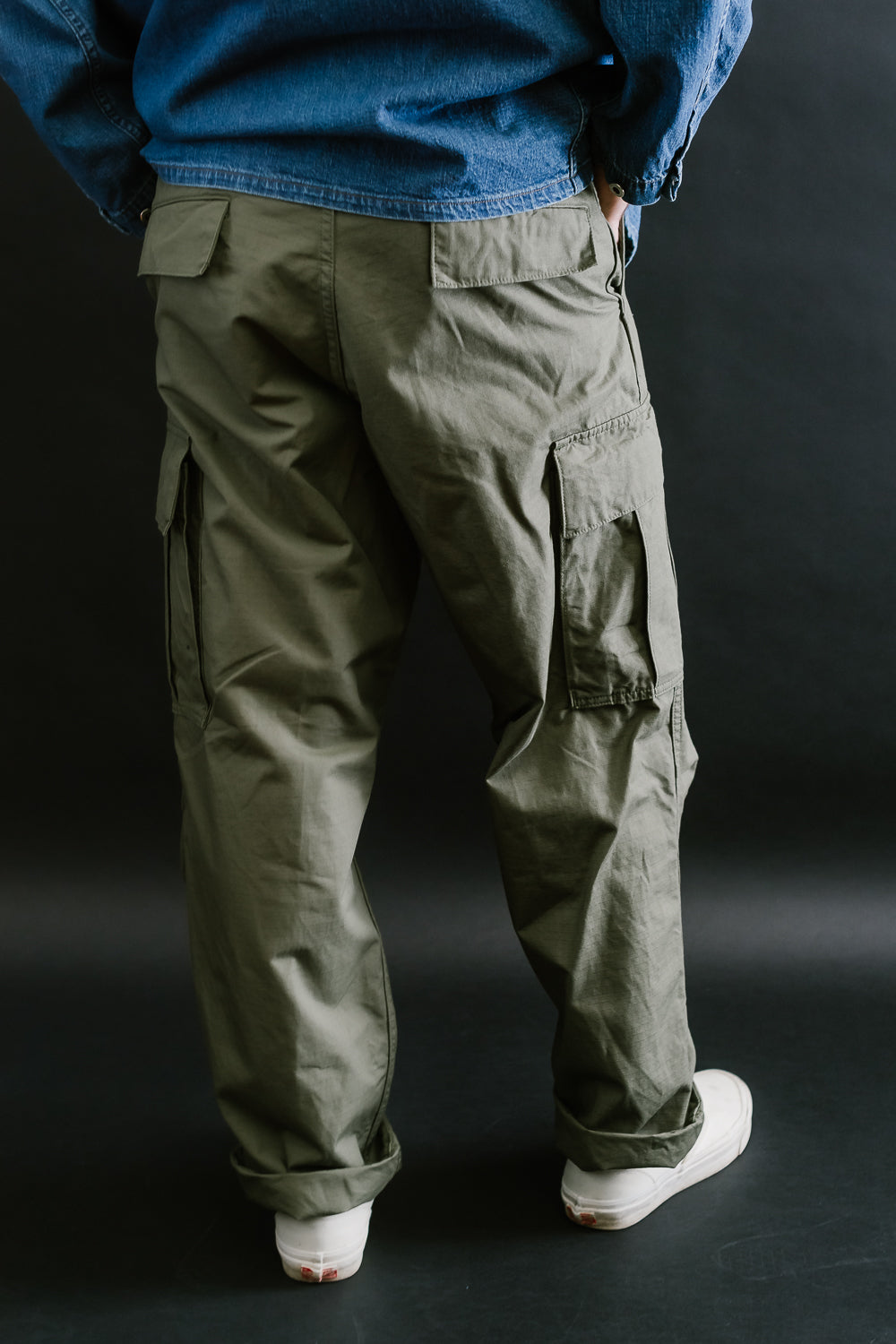 03-V5260RIP-76 - 6-Pocket Cargo Trousers - Vintage Fit - Olive 15 03-V5260RIP-76 - 6-Pocket Cargo Trousers - Vintage Fit - Olive